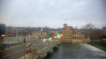 Weather camera view of City of St Charles.