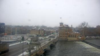 Weather camera view of City of St Charles.