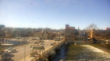 Weather camera view of City of St Charles.