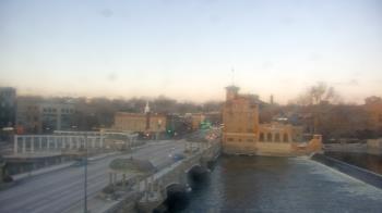 Weather camera view of City of St Charles.