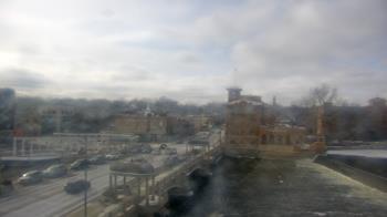 Weather camera view of City of St Charles.