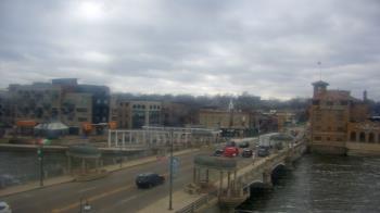 Weather camera view of City of St Charles.