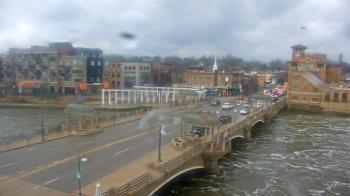 Weather camera view of City of St Charles.