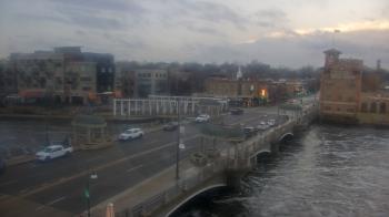 Weather camera view of City of St Charles.