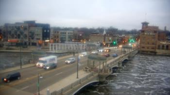 Weather camera view of City of St Charles.