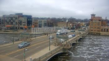 Weather camera view of City of St Charles.