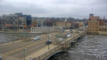 Weather camera view of City of St Charles.