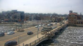 Weather camera view of City of St Charles.