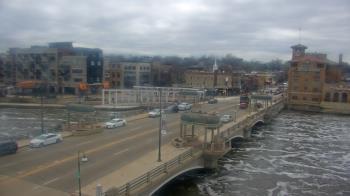 Weather camera view of City of St Charles.