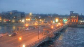 Weather camera view of City of St Charles.