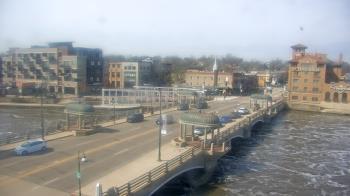 Weather camera view of City of St Charles.