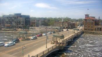 Weather camera view of City of St Charles.