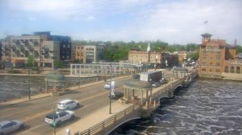 Weather camera view of City of St Charles.