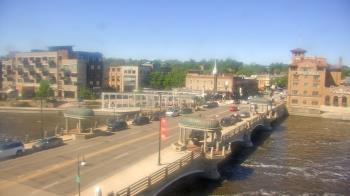 Weather camera view of City of St Charles.