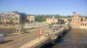 Weather camera view of City of St Charles.