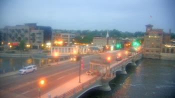 Weather camera view of City of St Charles.