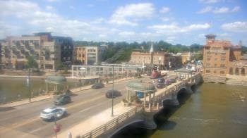 Weather camera view of City of St Charles.