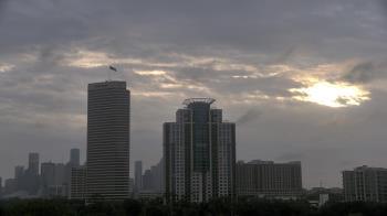 Weather camera view of St Thomas High School.