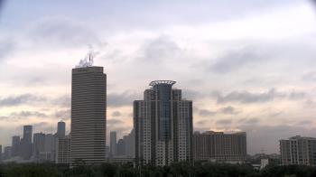 Weather camera view of St Thomas High School.