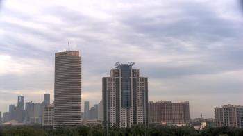 Weather camera view of St Thomas High School.