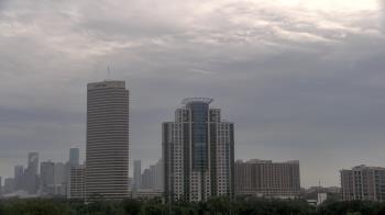 Weather camera view of St Thomas High School.