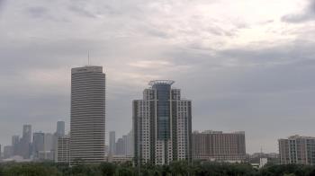 Weather camera view of St Thomas High School.