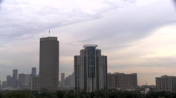 Weather camera view of St Thomas High School.