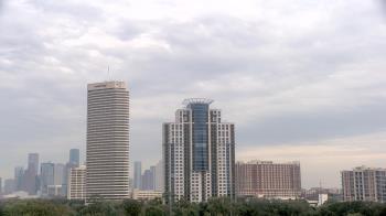 Weather camera view of St Thomas High School.