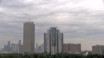 Weather camera view of St Thomas High School.