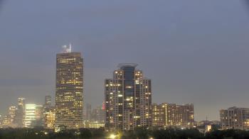 Weather camera view of St Thomas High School.