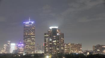 Weather camera view of St Thomas High School.