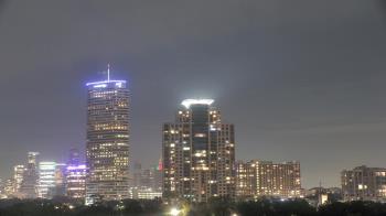 Weather camera view of St Thomas High School.