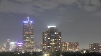 Weather camera view of St Thomas High School.