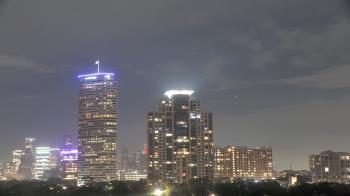 Weather camera view of St Thomas High School.