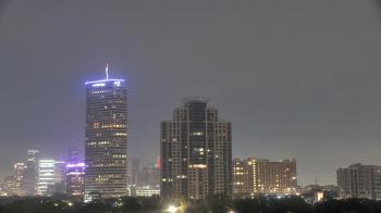 Weather camera view of St Thomas High School.