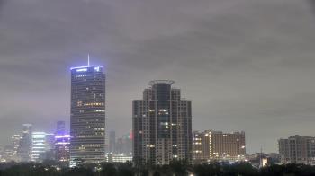 Weather camera view of St Thomas High School.