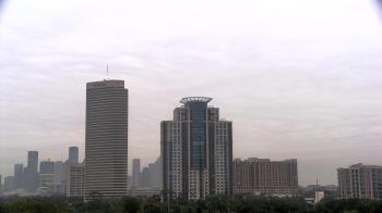 Weather camera view of St Thomas High School.