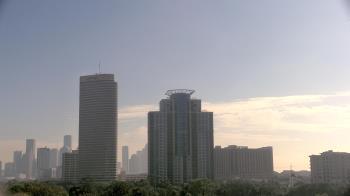 Weather camera view of St Thomas High School.