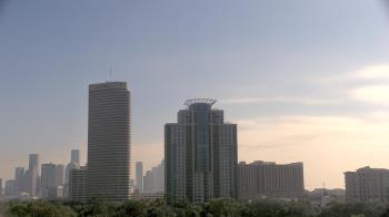 Weather camera view of St Thomas High School.