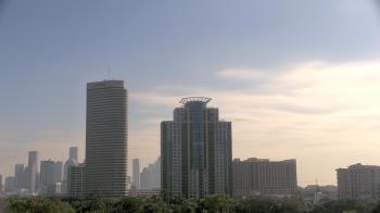 Weather camera view of St Thomas High School.