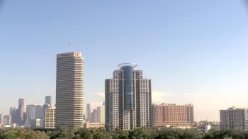 Weather camera view of St Thomas High School.