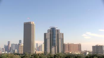 Weather camera view of St Thomas High School.