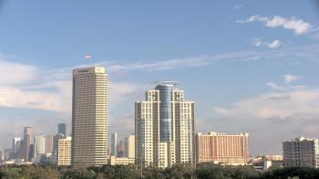 Weather camera view of St Thomas High School.