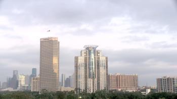 Weather camera view of St Thomas High School.