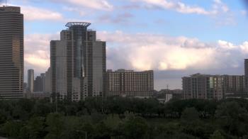 Weather camera view of St Thomas High School.