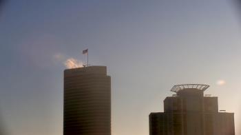 Weather camera view of St Thomas High School.