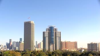 Weather camera view of St Thomas High School.