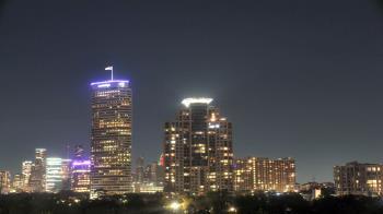 Weather camera view of St Thomas High School.