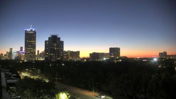 Weather camera view of St Thomas High School.