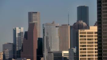 Weather camera view of St Thomas High School.